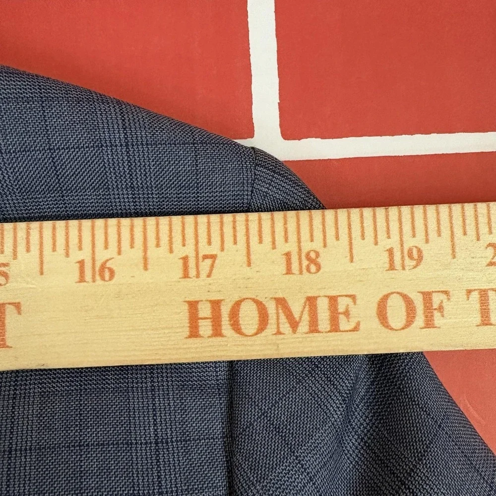 Banana Republic Suit Mens 38R 32x30 Wool Guabello Fabric Standard Fit 2 Pc